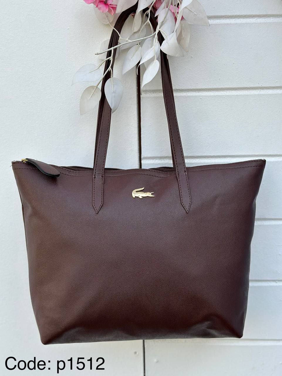 /public/uploads/photos/shares/Suzy bags/IMG_4313.jpeg